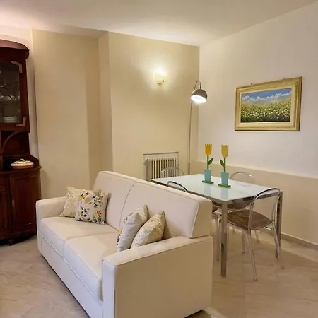 Apartament Flower